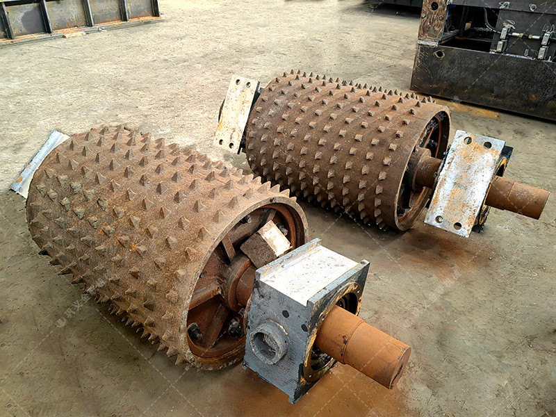 2pgc400*400雙齒輥破碎機發(fā)貨圖片_發(fā)往四川_破碎焦炭