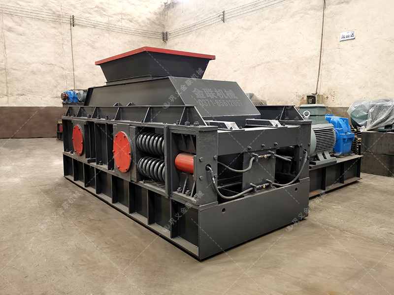 砂廠用1208型對輥破碎機制砂如何？廠家推薦